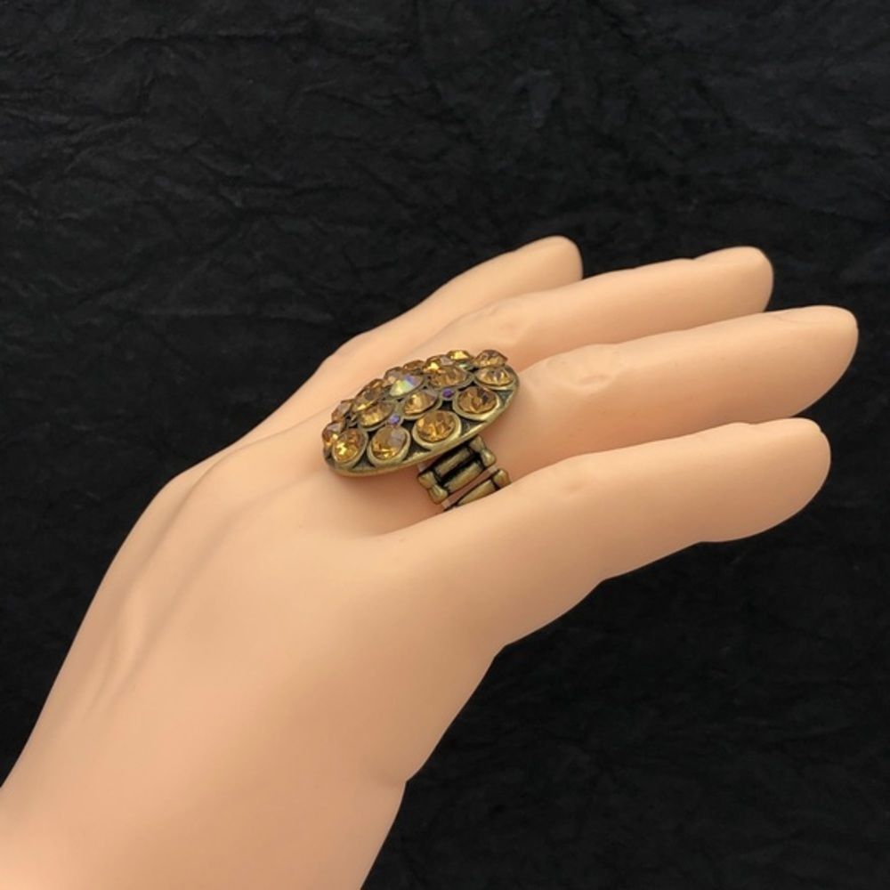 Topaz Color Large Round Rhinestone Gold Tone Cocktail Stretch Ring - Picture 2 of 3